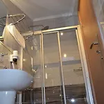 Hotel Kayi 2*
