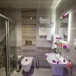Hotell Kayi 2*