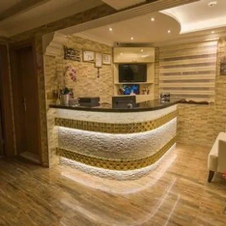 Hotel Kayi 2*
