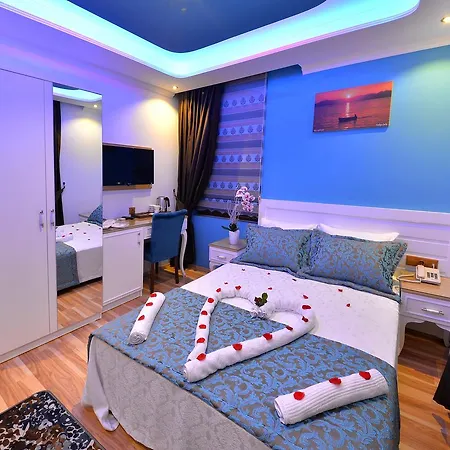 Hotel Kayi 2*